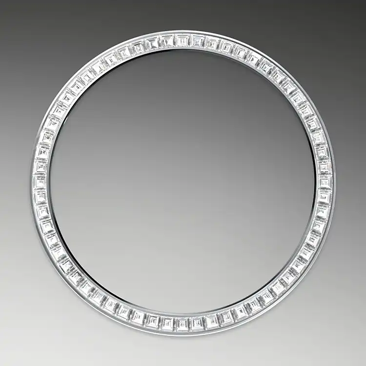 Bezel Set Berlian