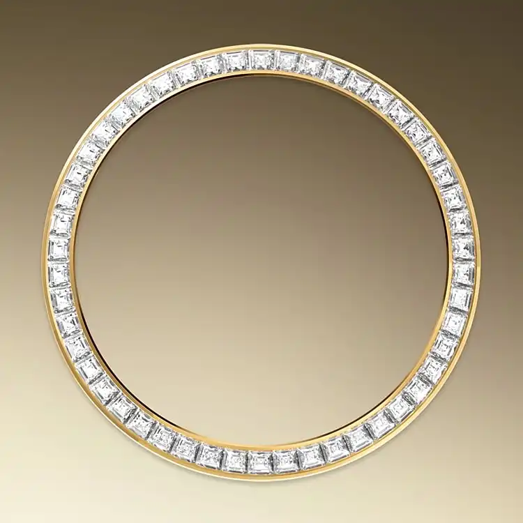 Bezel Set Berlian