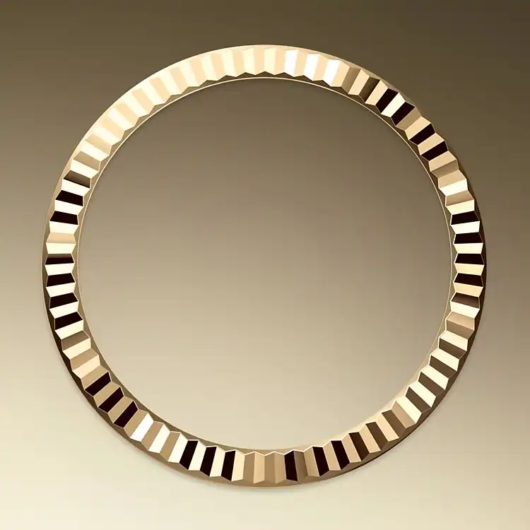 The Fluted Bezel